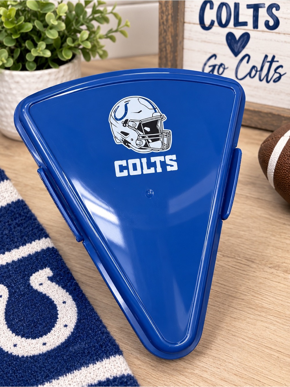 Indianapolis Colts NFL Pizza Slice Food Container 🏈🍕
